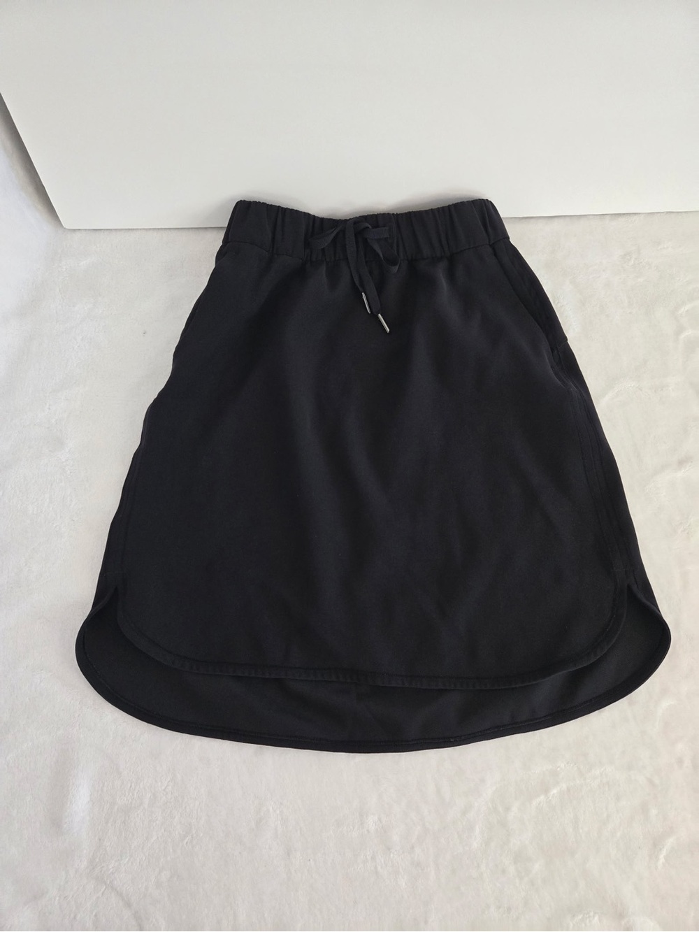 lululemon athletica Black High-Low Drawstring Skirt